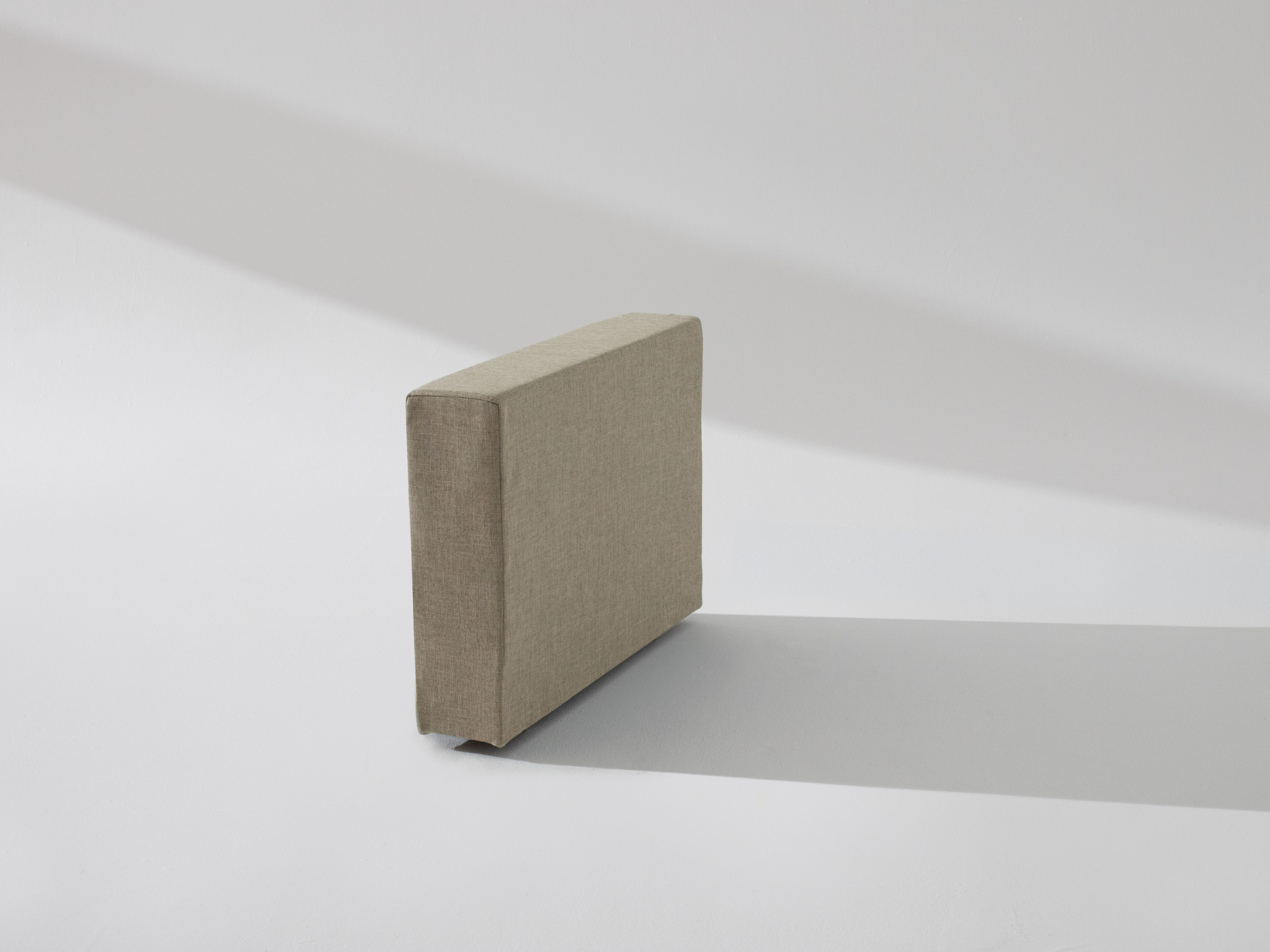 The Universal Flat Arm Unit