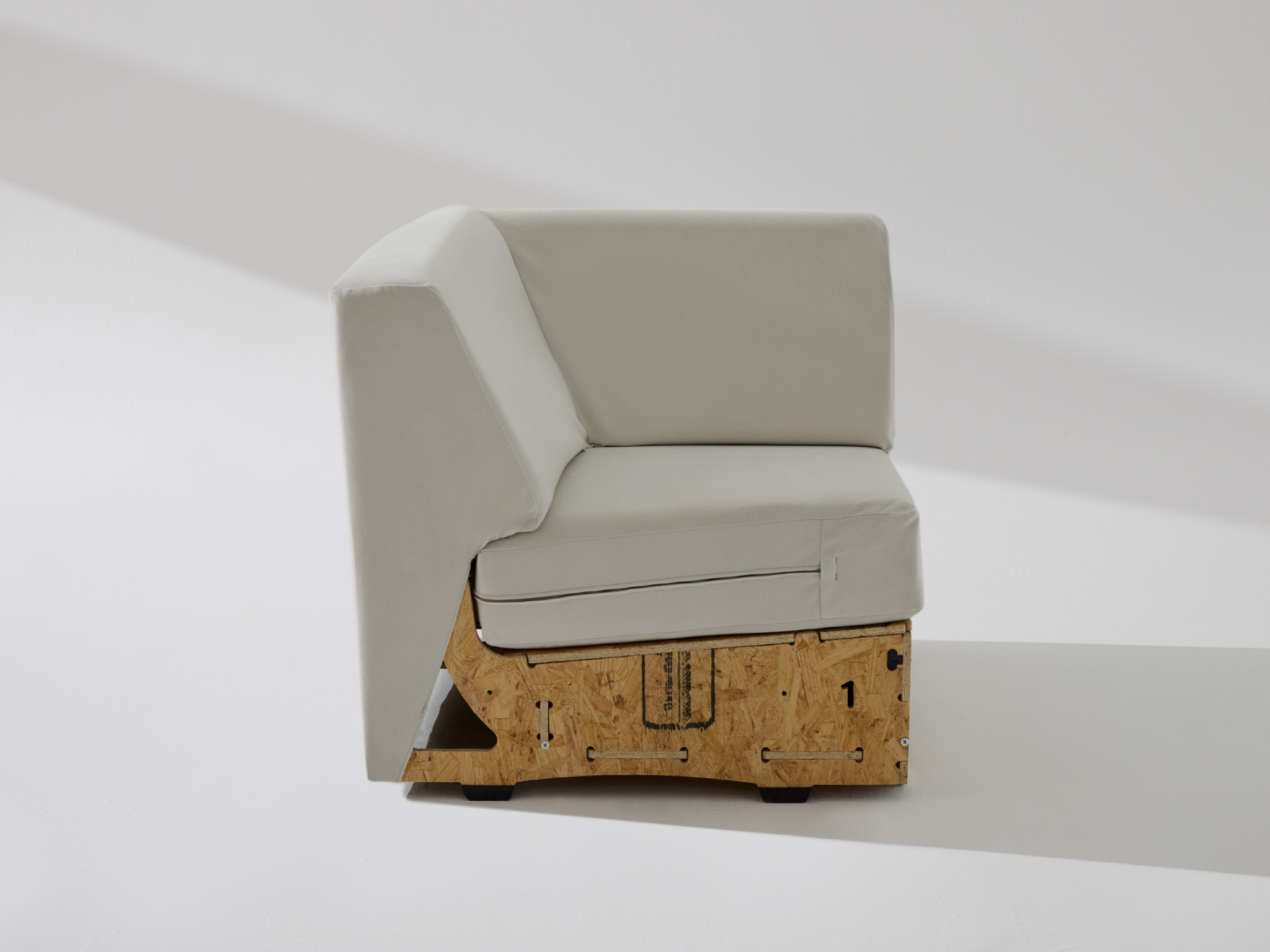 The Built Smooth (Foam Back) Corner Unit