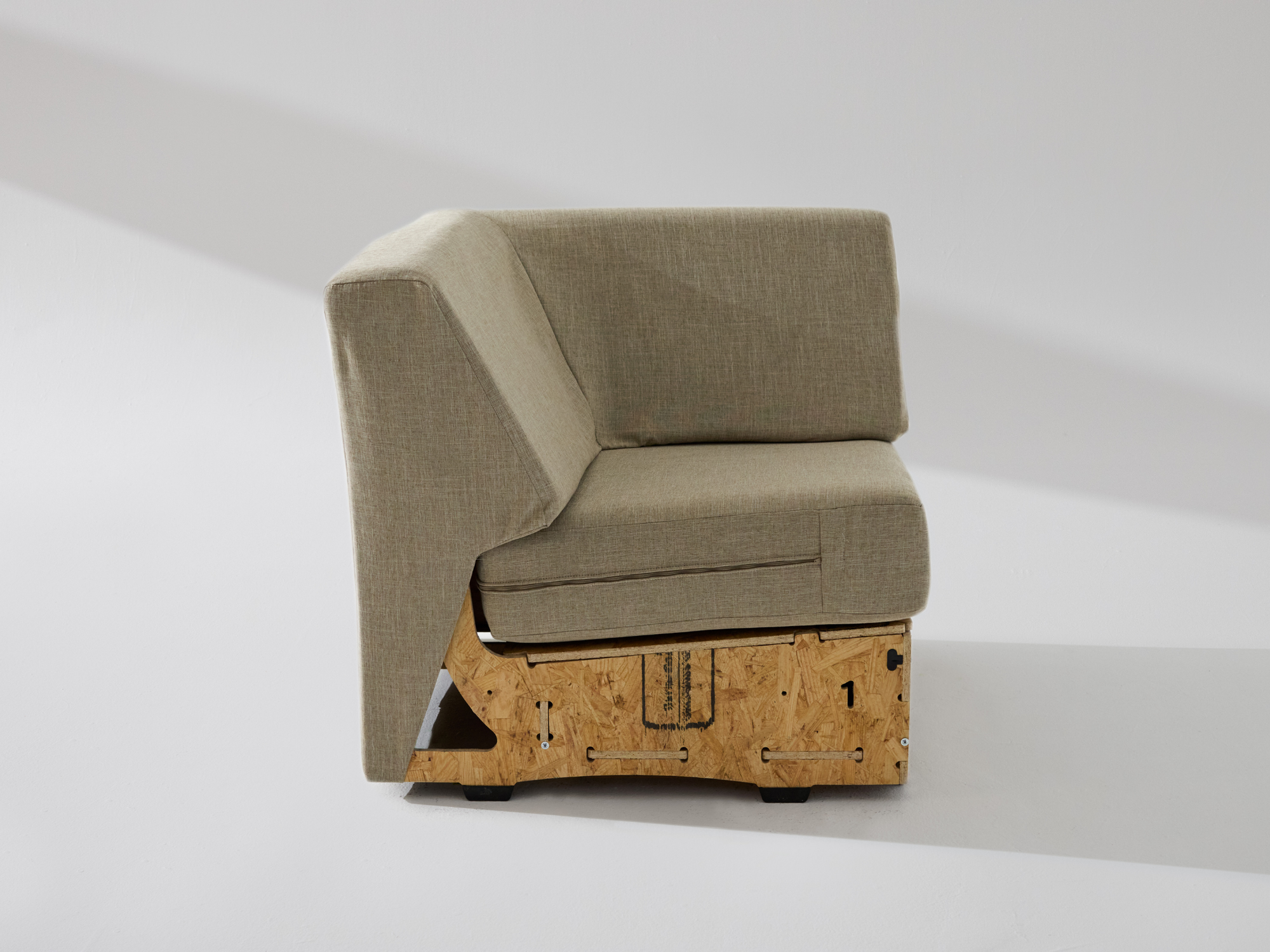 The Built Smooth (Foam Back) Corner Unit